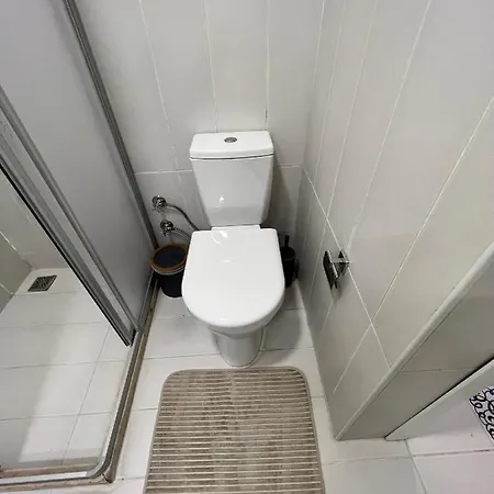 2+1 House In Center With Sea View And Big Private Garden Appartement Bodrum